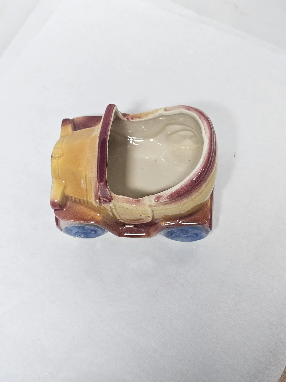 Vintage Shawnee Pottery Antique Car Planter Model 506 USA